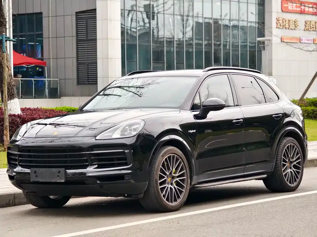 Porsche Cayenne Hybrid