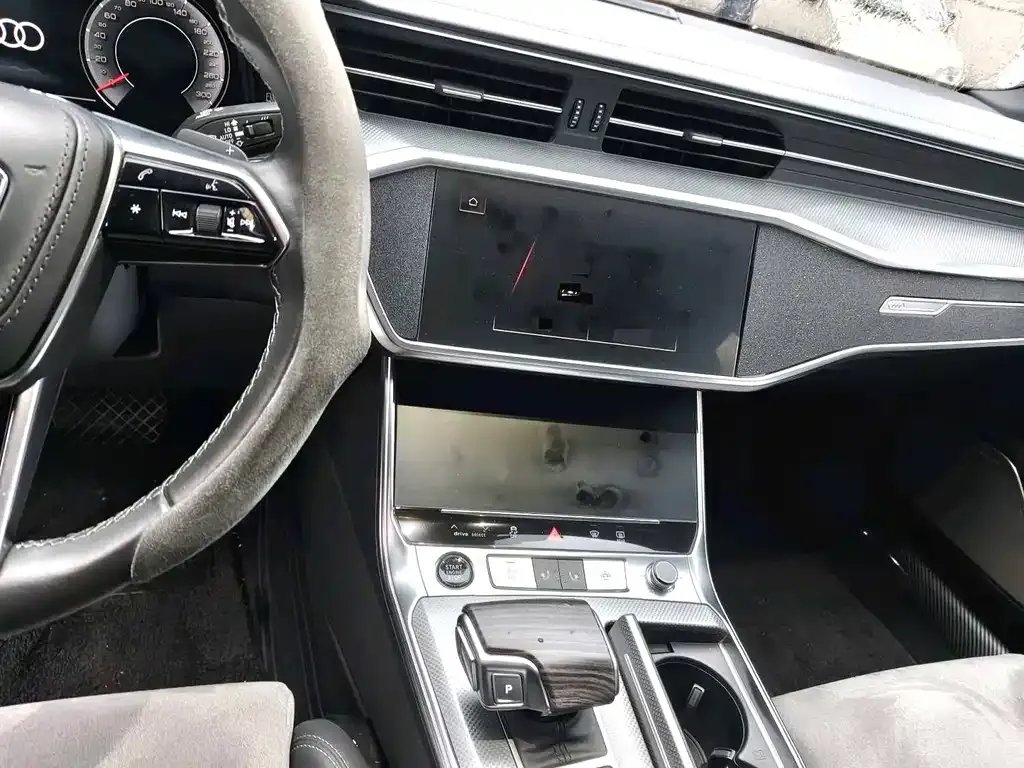 Audi A6L — фото 5