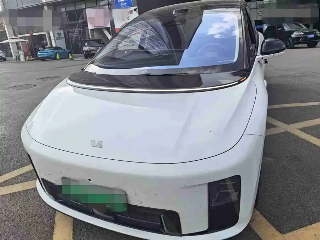 Li Auto i8 2025 из CN, фото 1