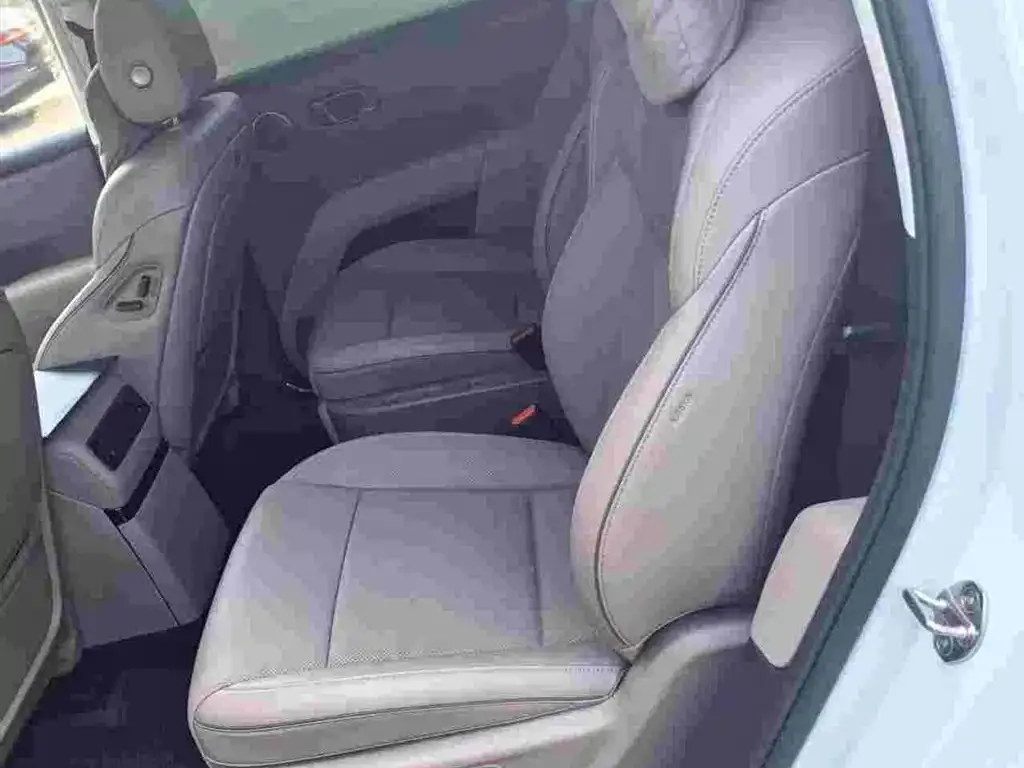 Li Auto i8 2025 из CN, фото 3