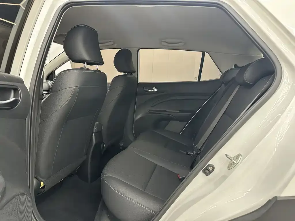 Kia KX1 2022 из CN, фото 5