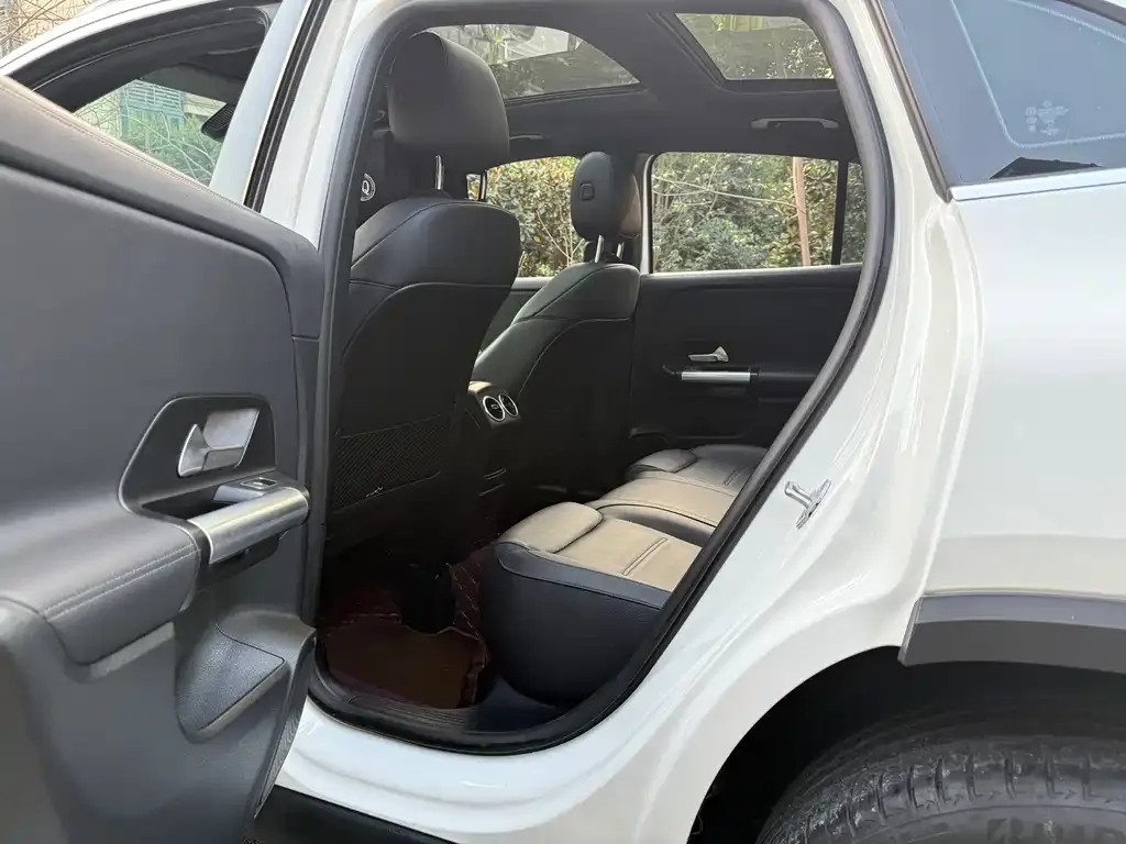 Mercedes-Benz GLA 2022 из CN, фото 9