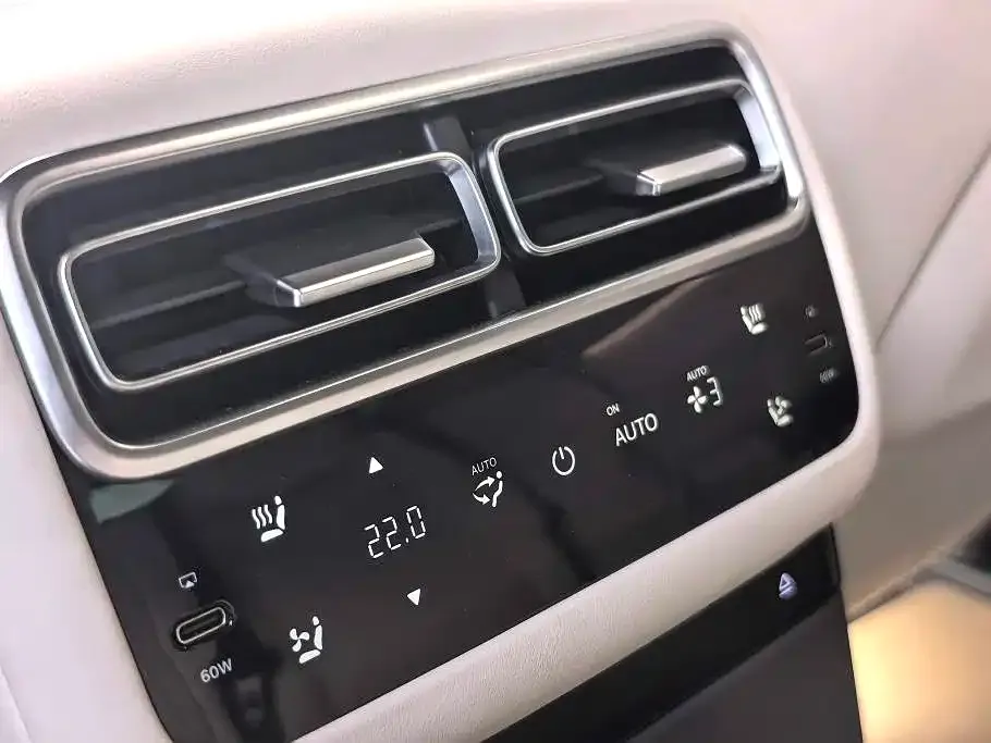 Li Auto L7 2024 из CN, фото 7