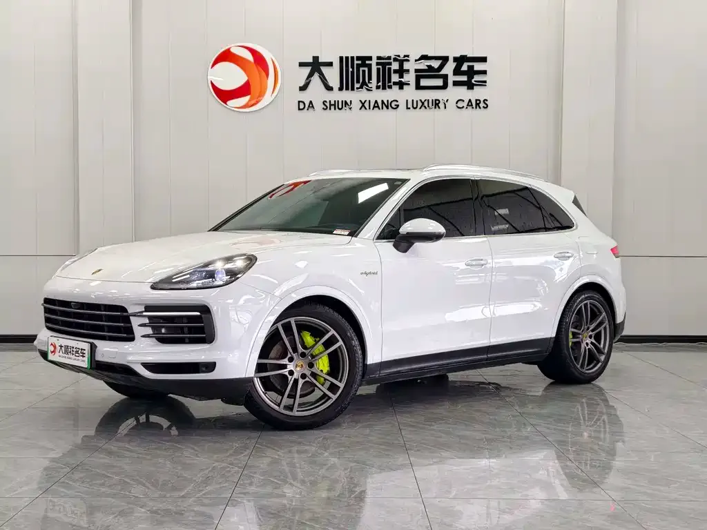 Porsche Cayenne Hybrid — фото 4