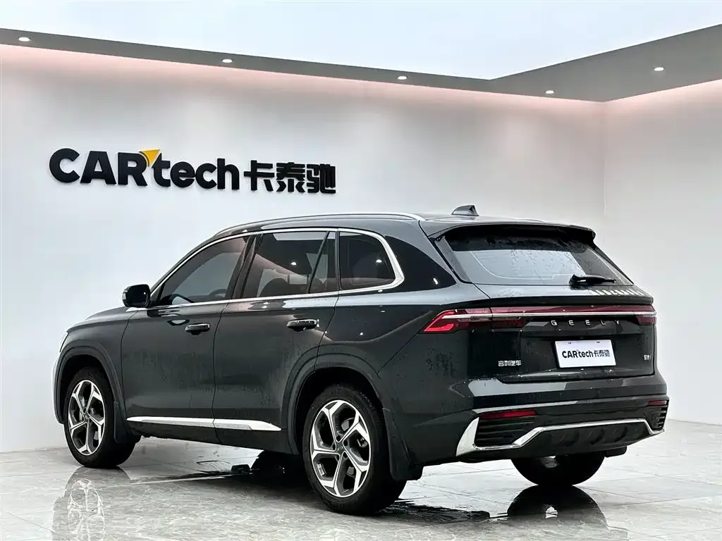 Geely Xingyue L — фото 8