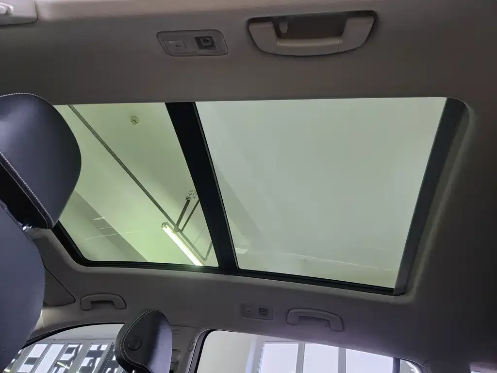 Volkswagen Tiguan L 2023 из CN, фото 2