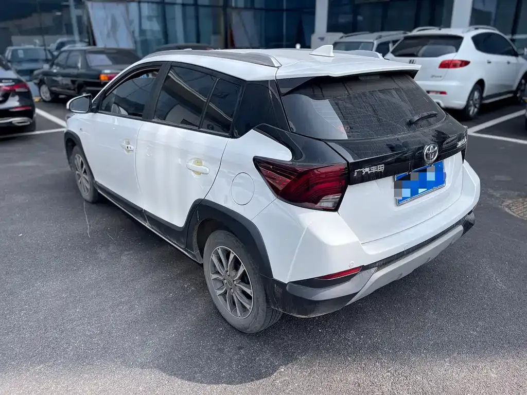 Toyota Yaris L 2023 из CN, фото 10