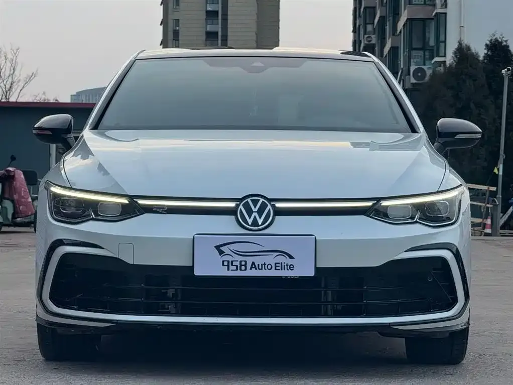 Volkswagen Golf 2022 из CN, фото 9