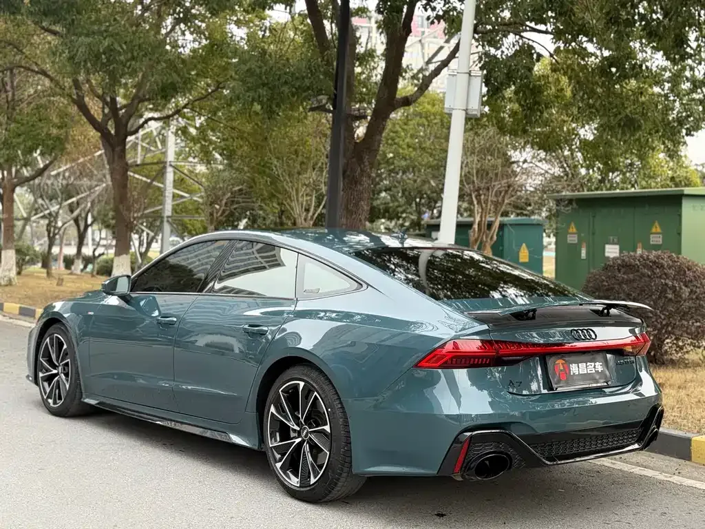 Audi A7 2021 из CN, фото 8