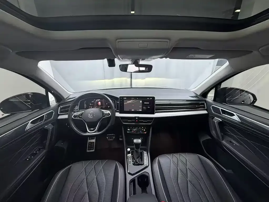 Volkswagen Tiguan L 2022 из CN, фото 8
