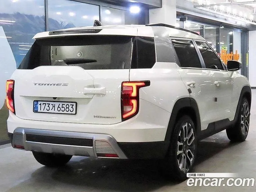 KG Mobility (Ssangyong) Torres — фото 5