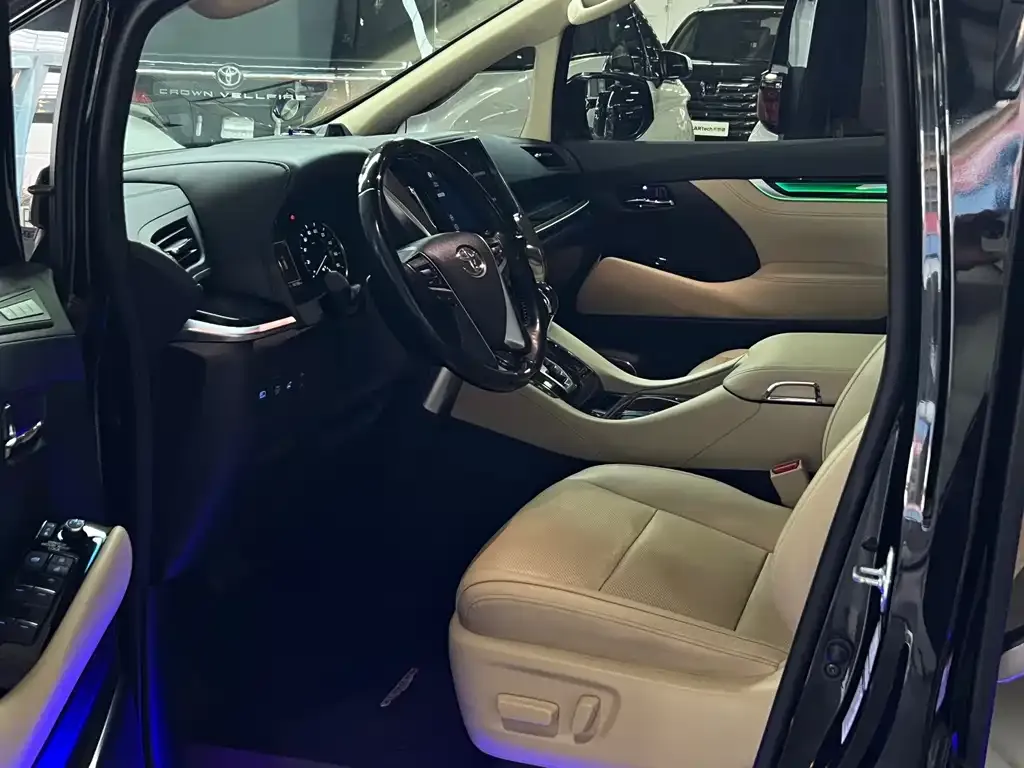 Toyota Alphard 2021 из CN, фото 7