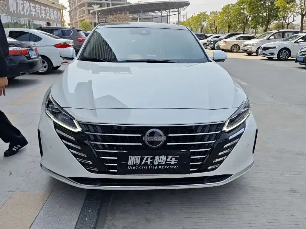 Nissan Teana — фото 2