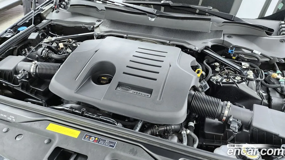 Land Rover Discovery 2024 из KR, фото 10