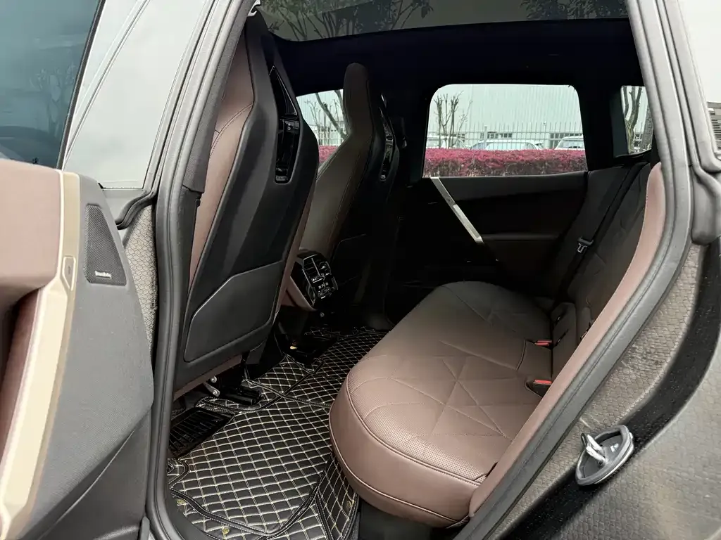 BMW iX 2024 из CN, фото 6