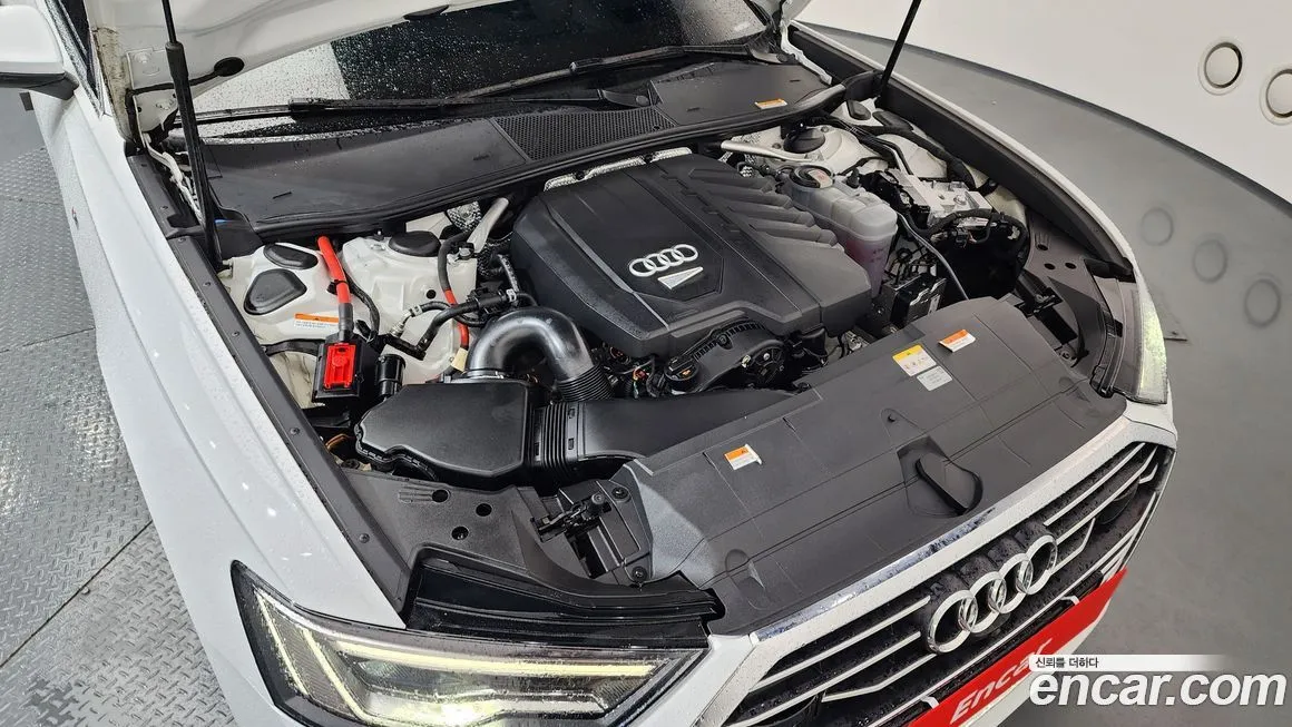 Audi A6 — фото 10