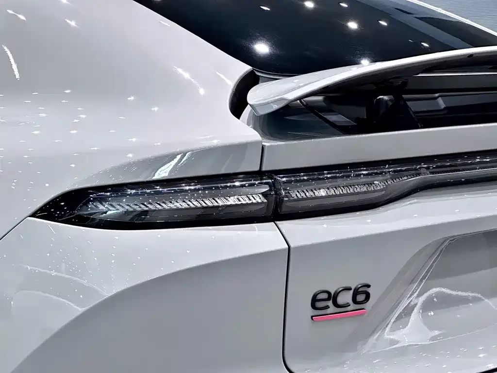 NIO EC6 — фото 3