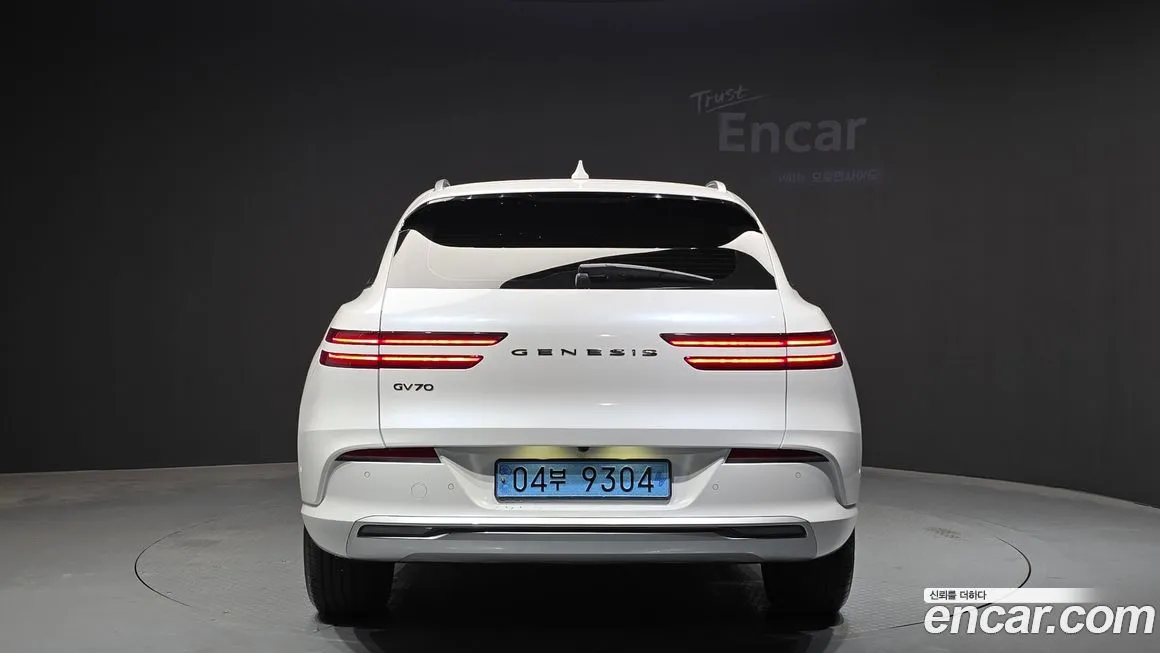 Genesis GV70 2024 из KR, фото 8
