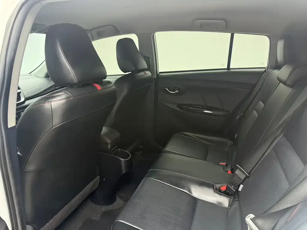 Toyota Yaris L 2022 из CN, фото 5