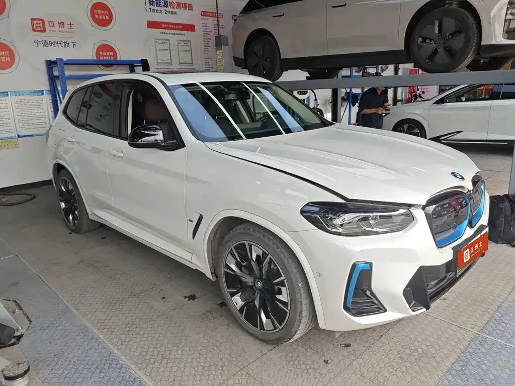 BMW iX3 2021 из CN, фото 7