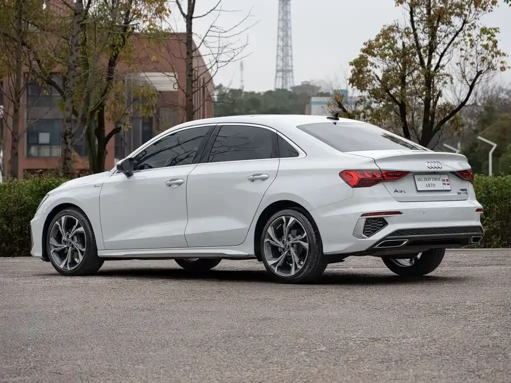 Audi A3 — фото 7
