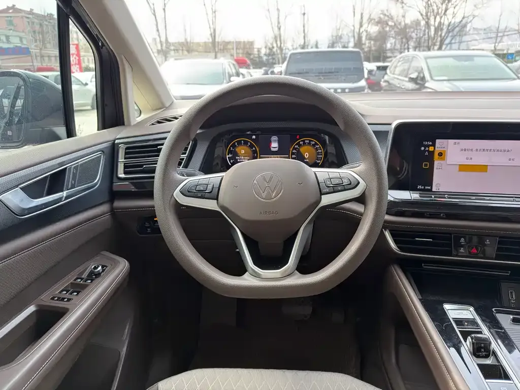 Volkswagen Viloran 2025 из CN, фото 5