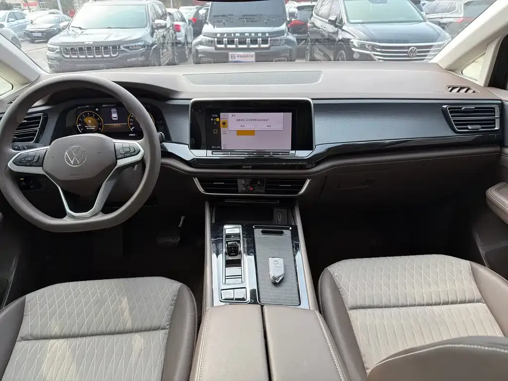 Volkswagen Viloran 2025 из CN, фото 10
