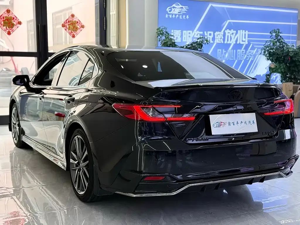 Toyota Camry 2024 из CN, фото 5