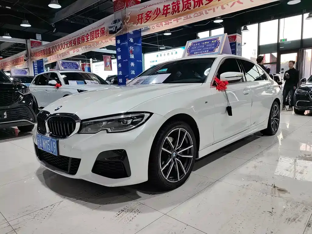 BMW 3 Series — фото 1