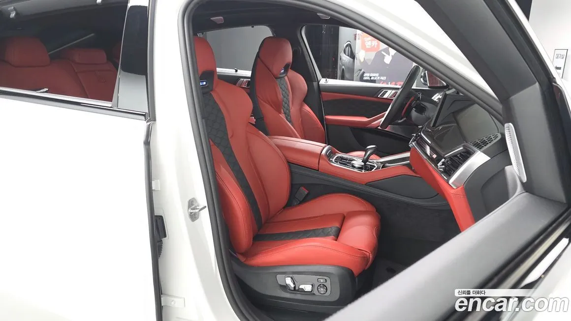 BMW X6M 2025 из KR, фото 9