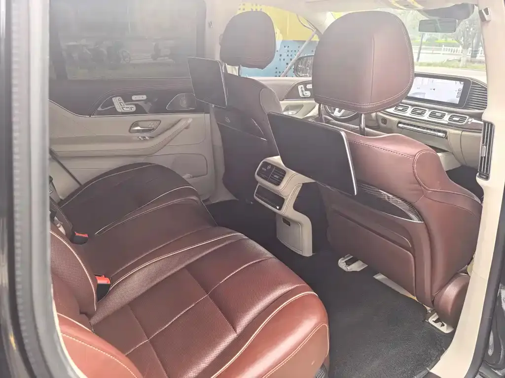 Mercedes-Benz GLS — фото 3