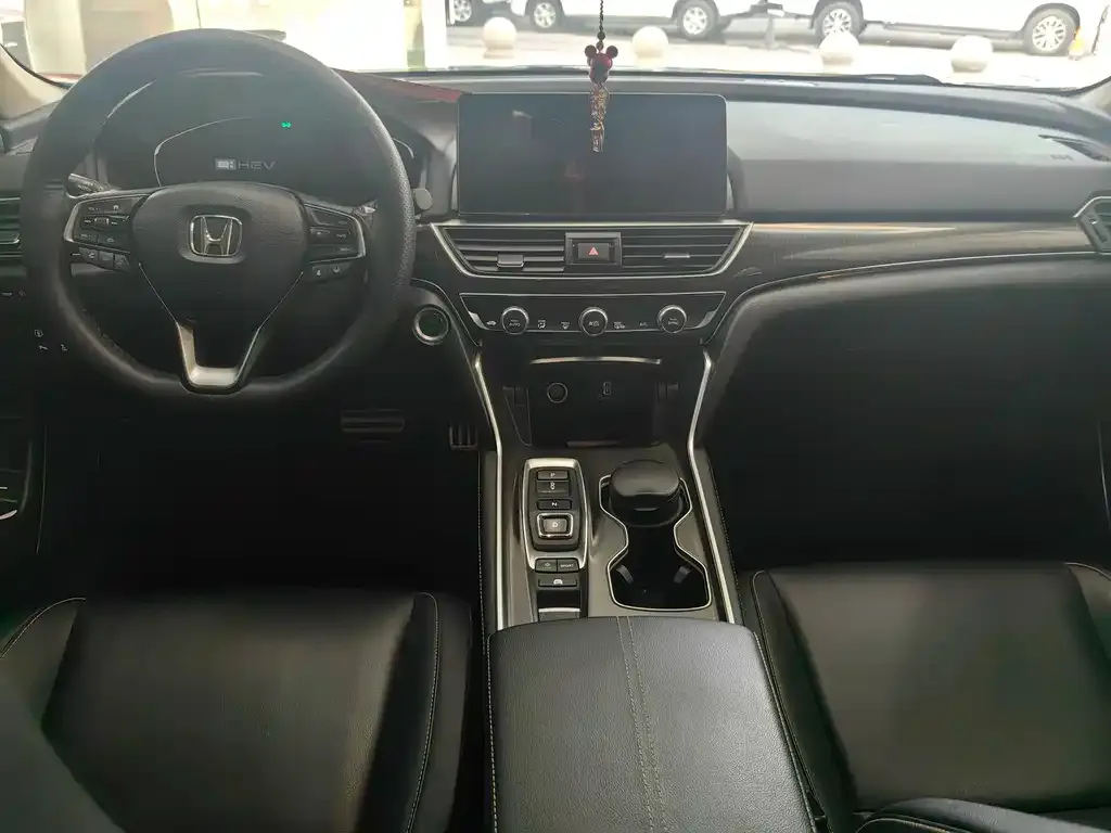 Honda Accord — фото 2