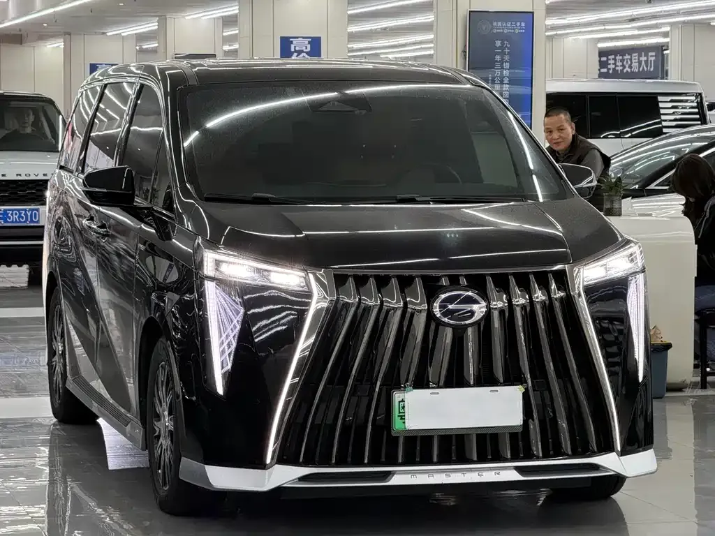 GAC Motor Trumpchi E9 — фото 5