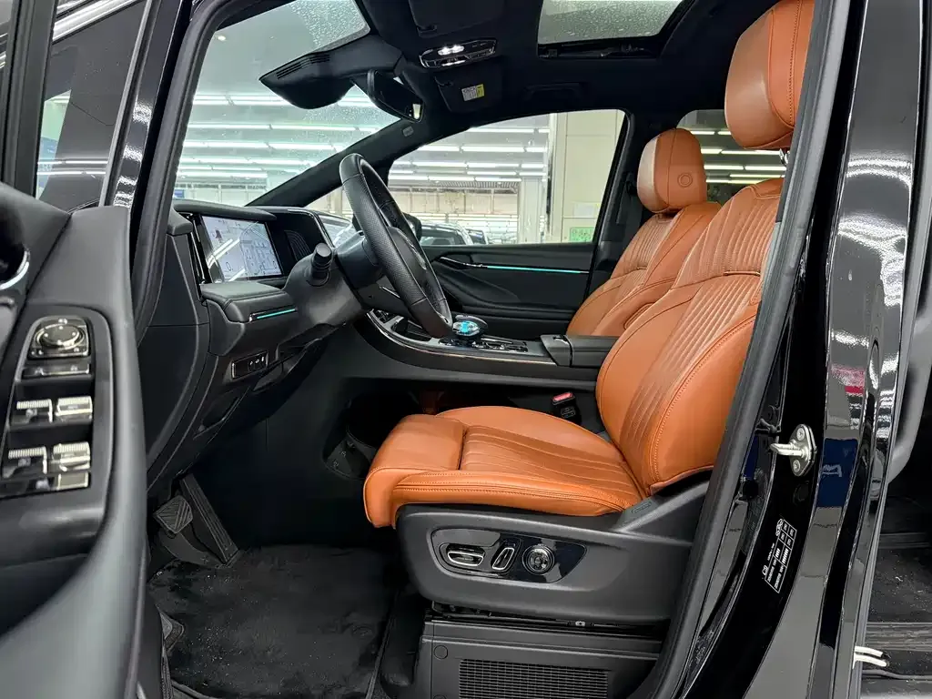 GAC Motor Trumpchi E9 — фото 3