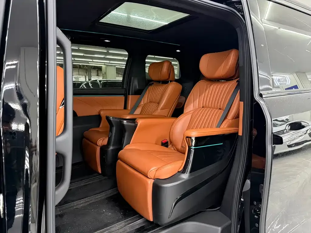 GAC Motor Trumpchi E9 — фото 7
