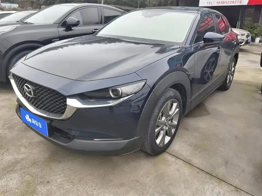Mazda CX-30 — фото 1
