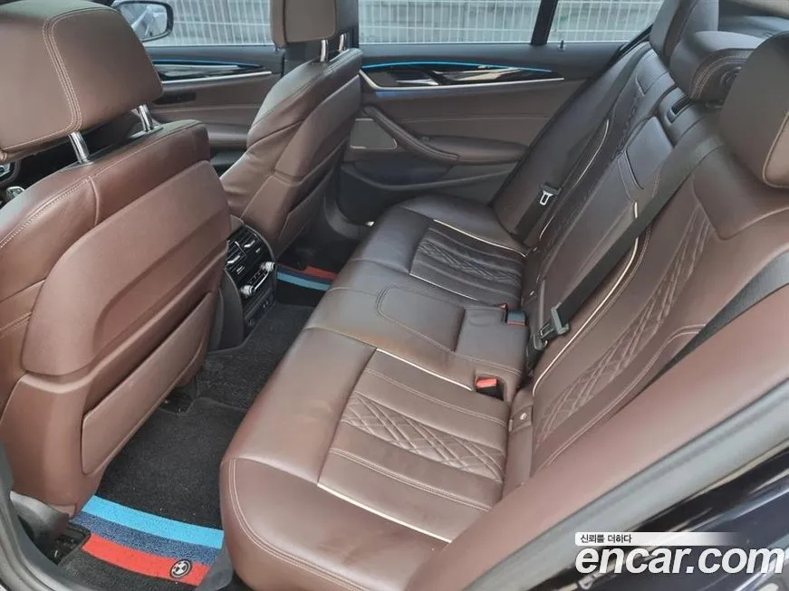 BMW 5-Series 2021 из KR, фото 2