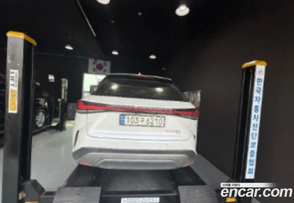 Lexus RX 2024 из KR, фото 2