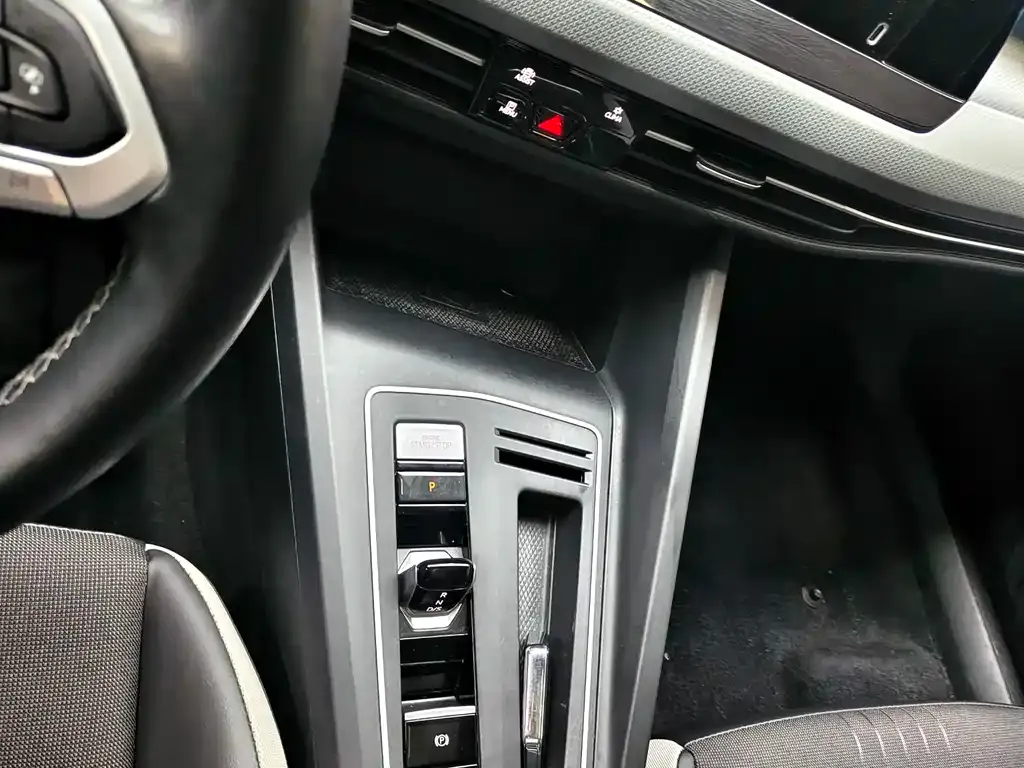Volkswagen Golf 2021 из CN, фото 6