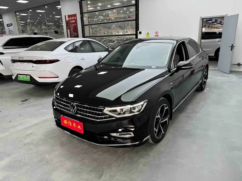 Volkswagen Magotan 2025 из CN, фото 1