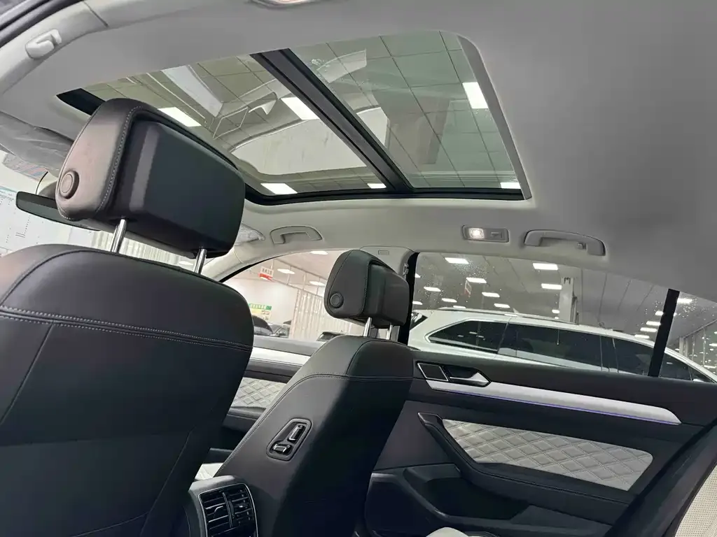 Volkswagen Magotan 2025 из CN, фото 6