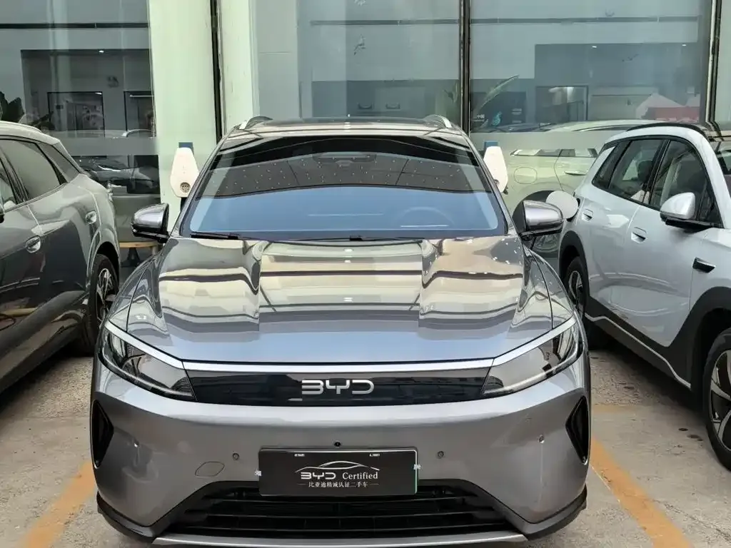 BYD Seal 05 DM-i — фото 8