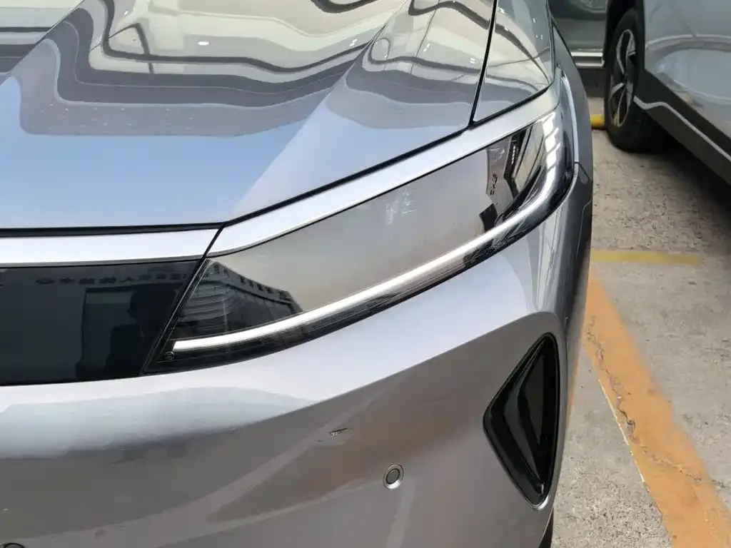 BYD Seal 05 DM-i — фото 2