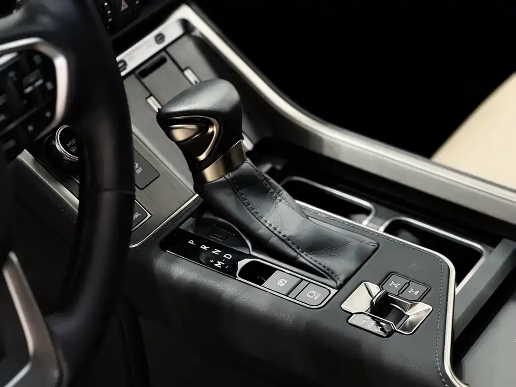 Lexus GX 2025 из CN, фото 4