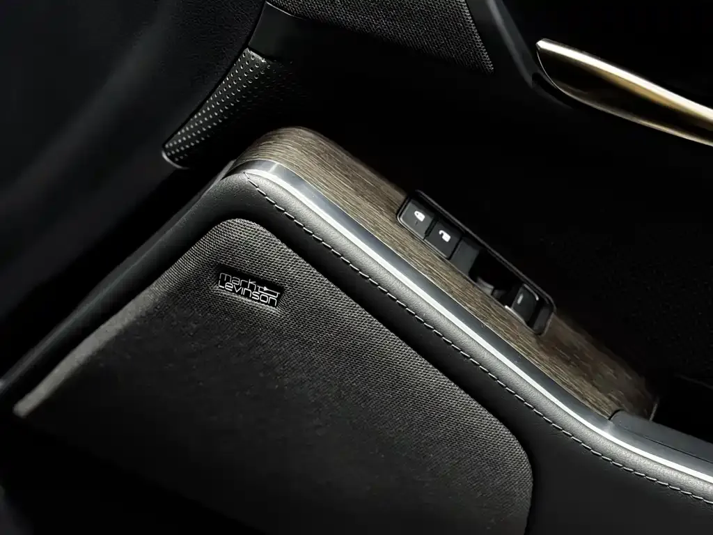Lexus GX 2025 из CN, фото 10