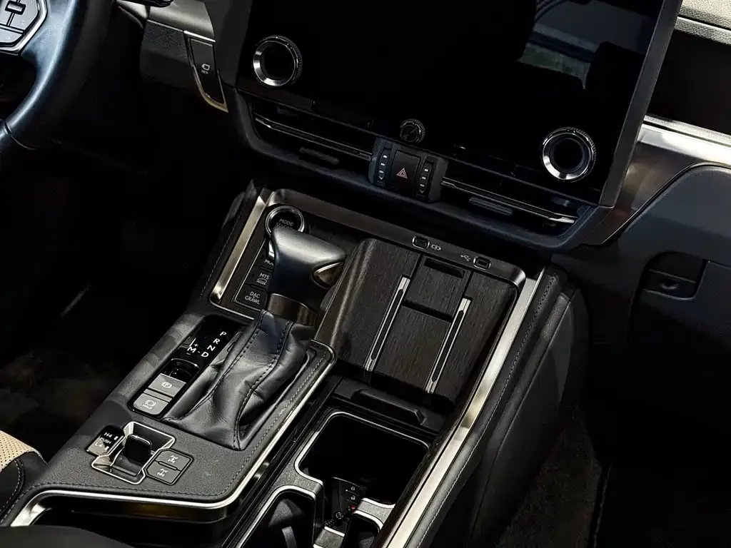 Lexus GX 2025 из CN, фото 7