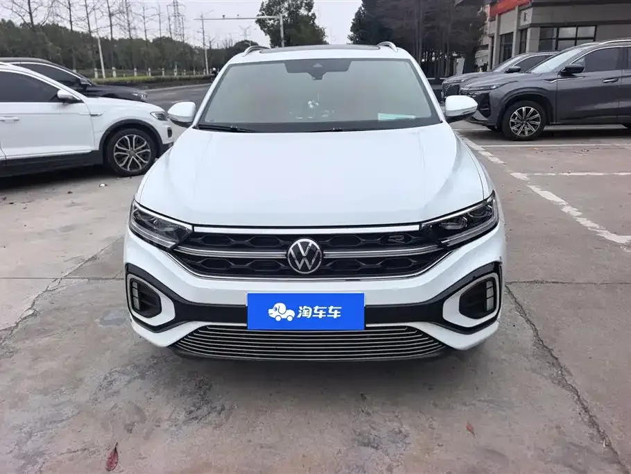 Volkswagen T-Roc 2023 из CN, фото 8