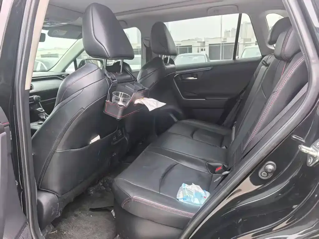 Toyota Wildlander New Energy 2021 из CN, фото 4