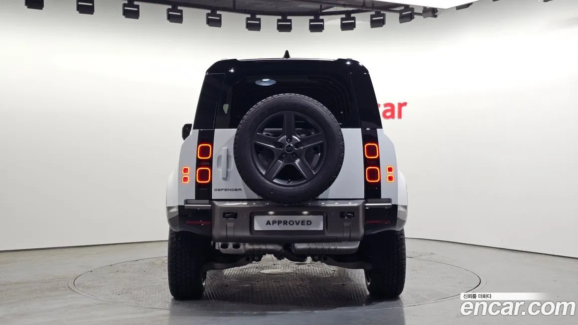 Land Rover Defender 2025 из KR, фото 3
