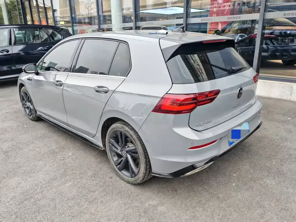 Volkswagen Golf 2021 из CN, фото 8